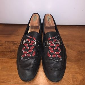 Men’s Gucci Loafers with snake detail size 8